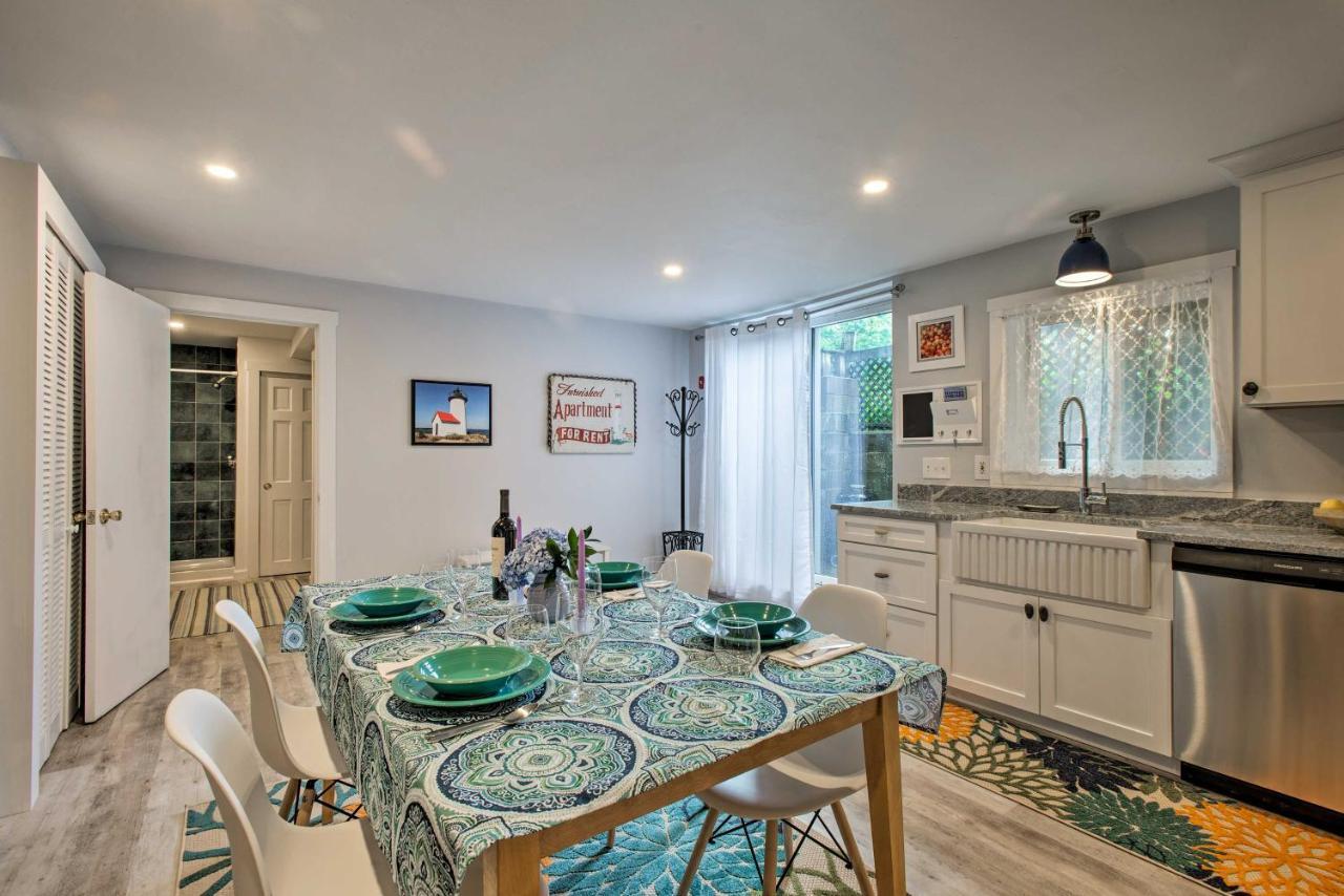 Marthas Vineyard Apt About 1 Mile To Inkwell Beach! Оук-Блаффс Экстерьер фото